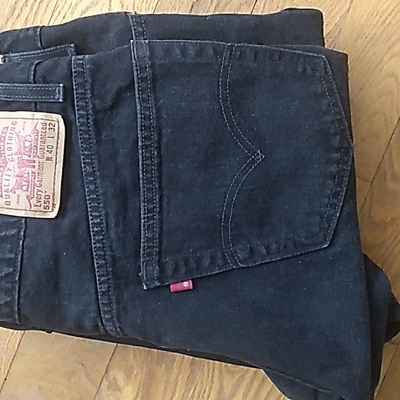 ๐Leviโs 550 Black Relaxed Fit Jeans 40 X 32 - Picture 5 of 16